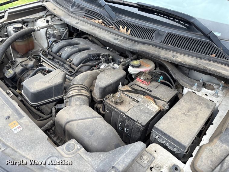 image for item EG8732 2013 Ford Explorer Police SUV