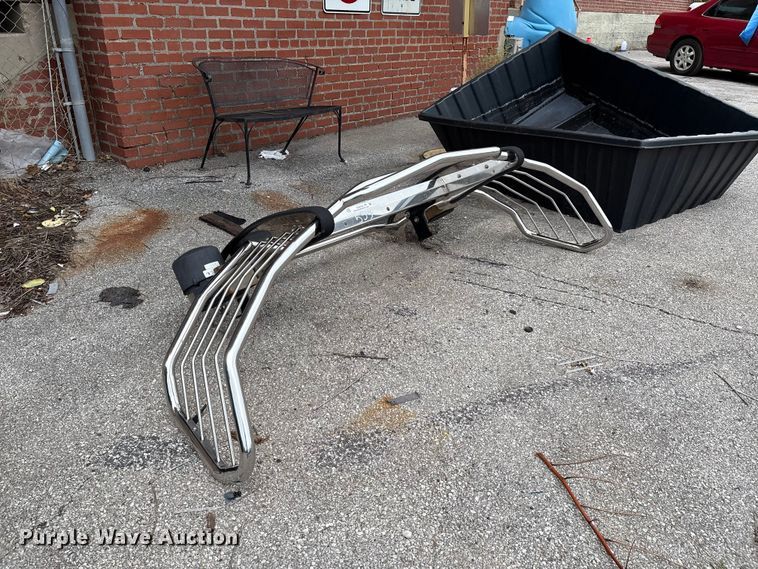 image for item EG8735 Westin chrome brush guard