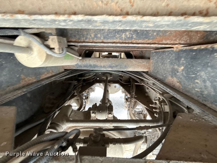 image for item EG8736 2012 International 7400 dump truck