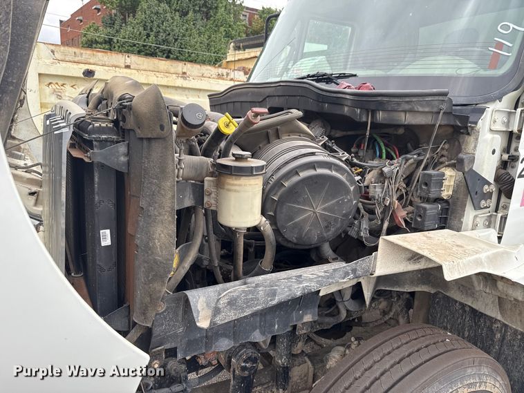 image for item EG8736 2012 International 7400 dump truck