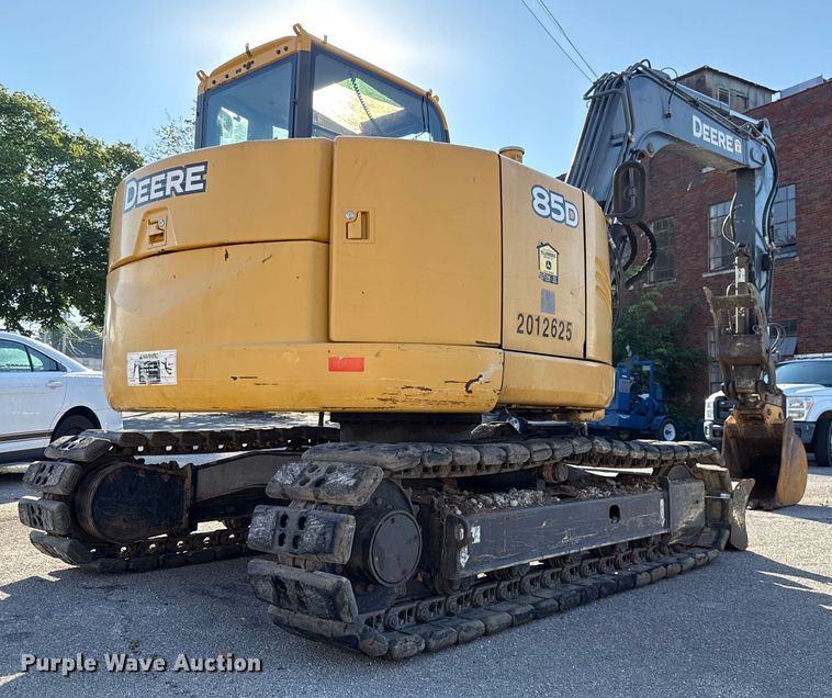 EXCAVADORA 2013 JOHN DEERE 85D