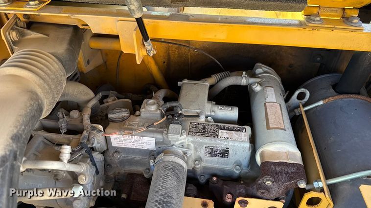 image for item EG8737 2013 John Deere 85D excavator