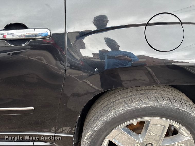 image for item EG8738 2014 GMC Acadia Denali SUV