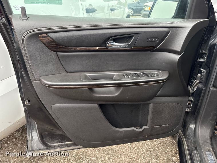 image for item EG8738 2014 GMC Acadia Denali SUV