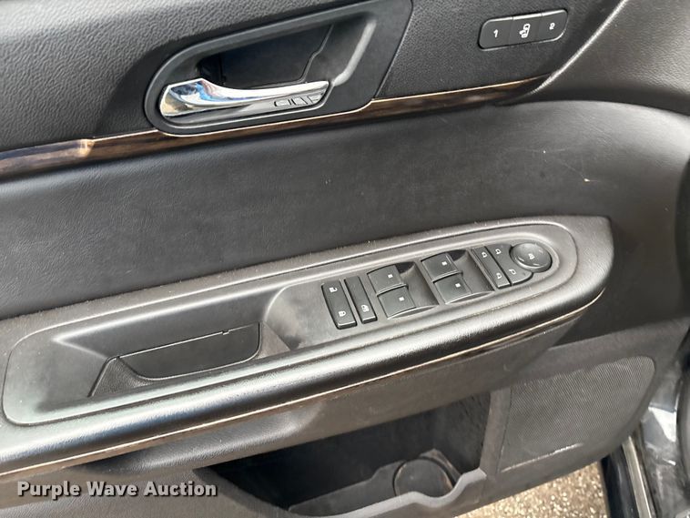 image for item EG8738 2014 GMC Acadia Denali SUV