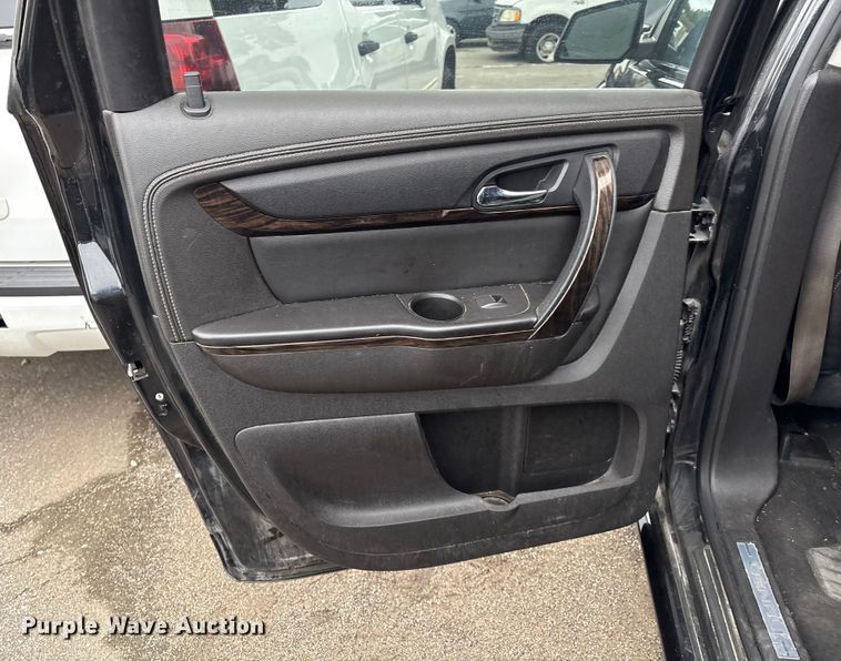 image for item EG8738 2014 GMC Acadia Denali SUV