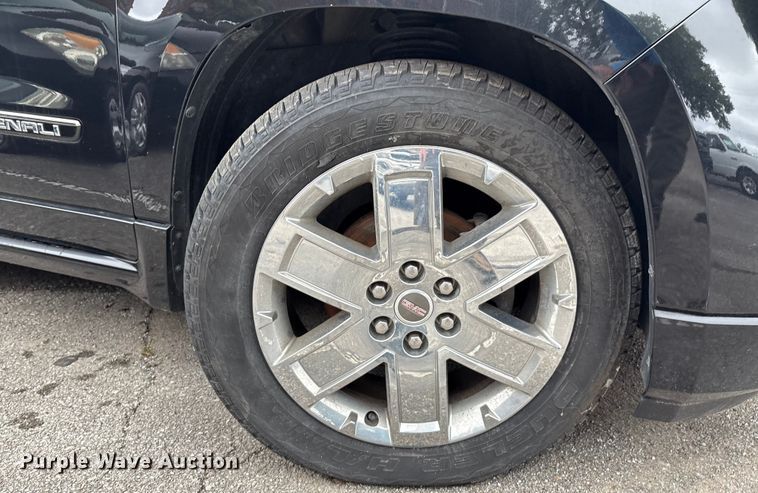 image for item EG8738 2014 GMC Acadia Denali SUV