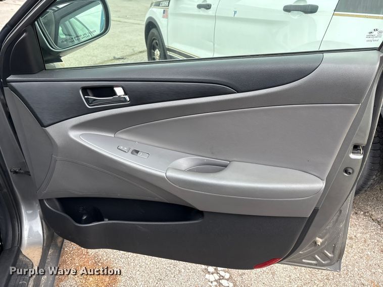 image for item EG8739 2013 Hyundai Sonata 