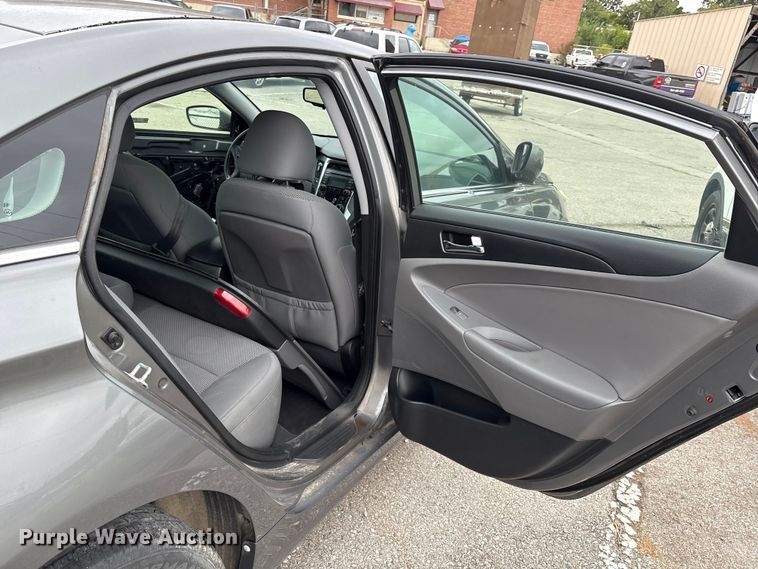 image for item EG8739 2013 Hyundai Sonata 