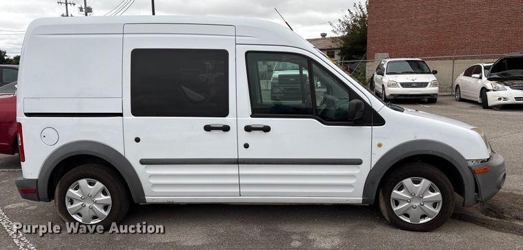 image for item EG8741 2010 Ford Transit Connect van