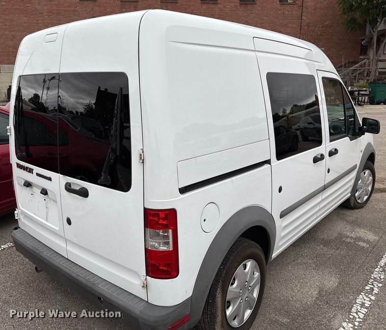 image for item EG8741 2010 Ford Transit Connect van