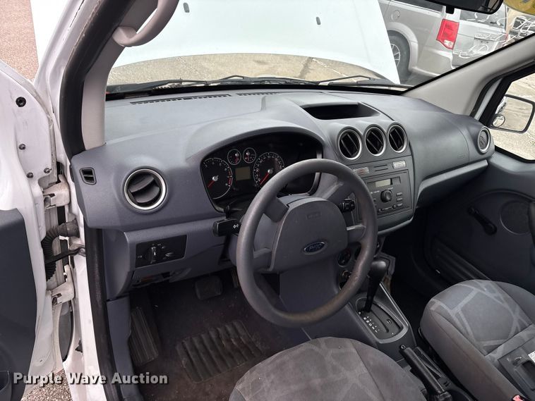 image for item EG8741 2010 Ford Transit Connect van