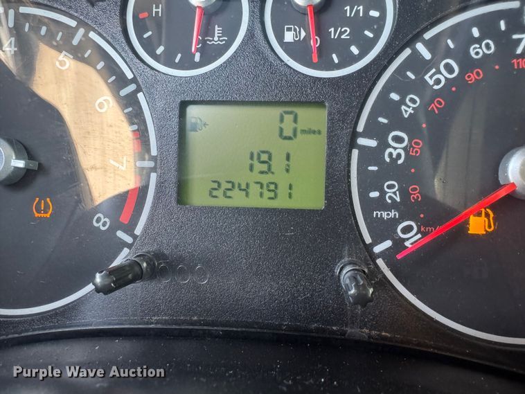 image for item EG8741 2010 Ford Transit Connect van