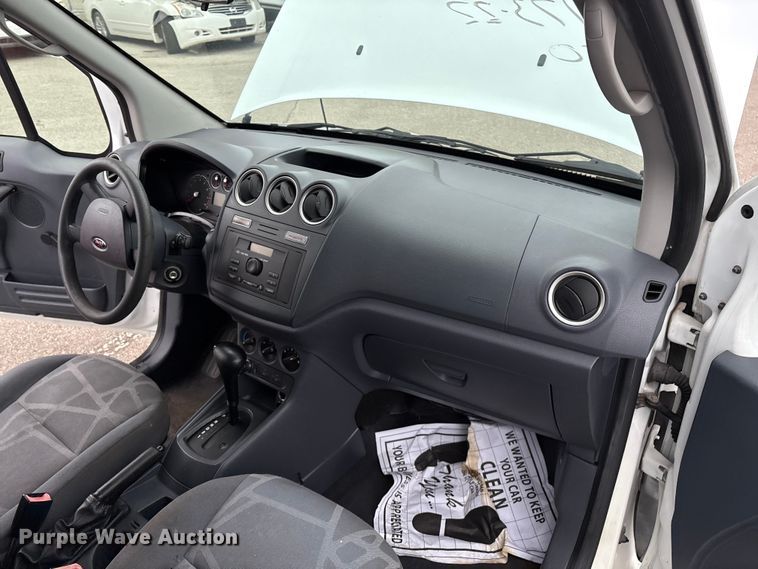 image for item EG8741 2010 Ford Transit Connect van