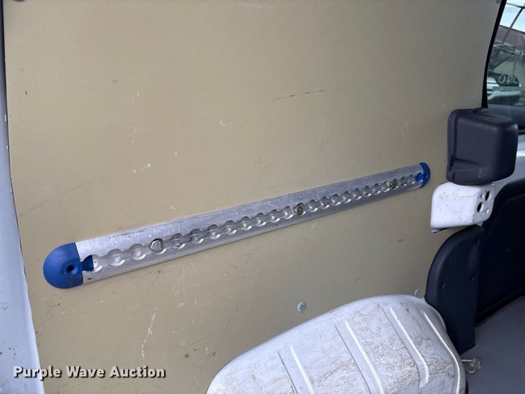 image for item EG8741 2010 Ford Transit Connect van