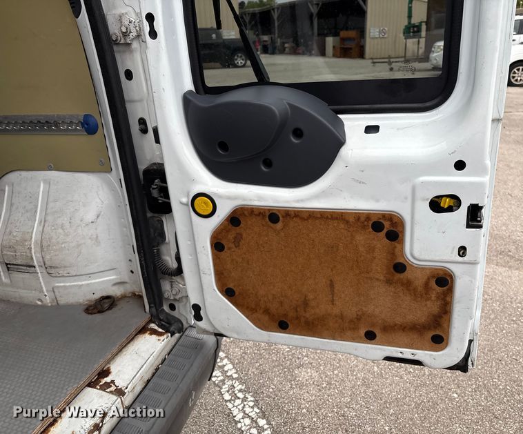 image for item EG8741 2010 Ford Transit Connect van