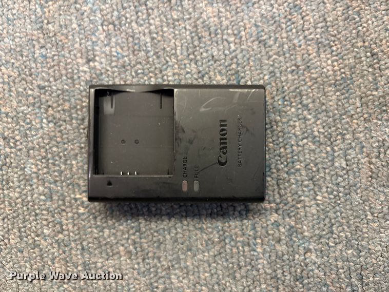 image for item EG8743 (6) cameras