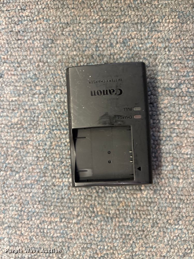 image for item EG8743 (6) cameras