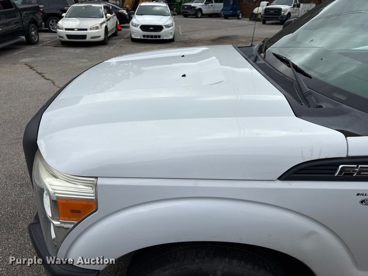 image for item EG8748 2013 Ford F250 Super Duty SuperCab pickup truck