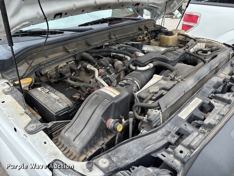 image for item EG8748 2013 Ford F250 Super Duty SuperCab pickup truck