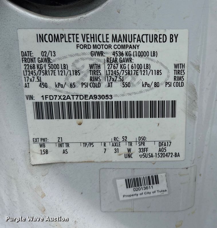 image for item EG8748 2013 Ford F250 Super Duty SuperCab pickup truck