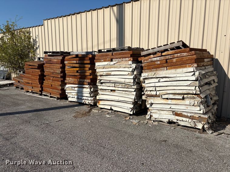 image for item EG8751 (155) metal trays