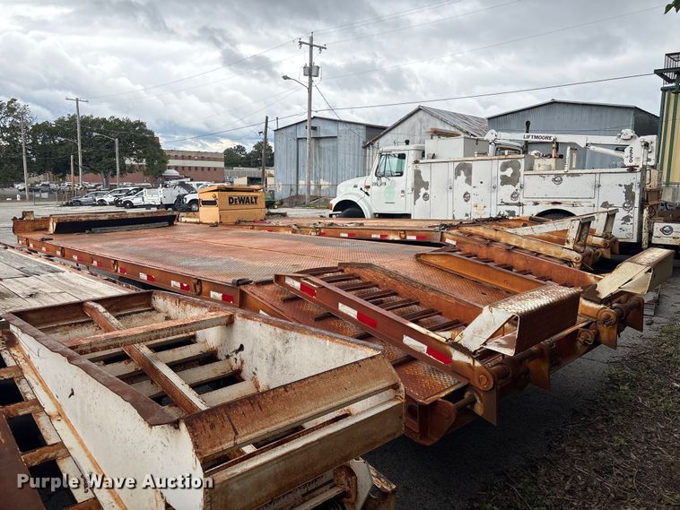 image for item EG8754 2013 Overbuilt equipment trailer