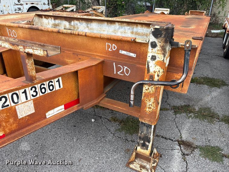 image for item EG8754 2013 Overbuilt equipment trailer