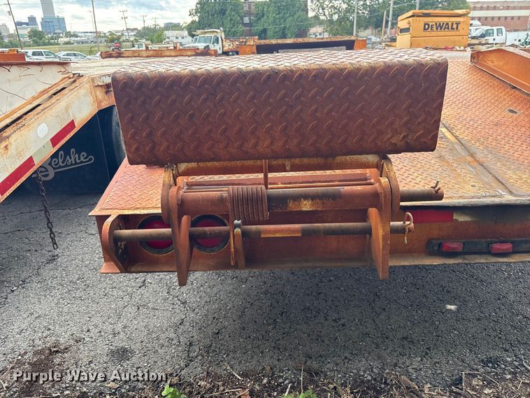 image for item EG8754 2013 Overbuilt equipment trailer