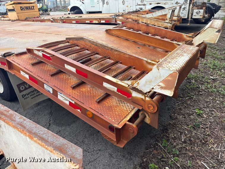 image for item EG8754 2013 Overbuilt equipment trailer