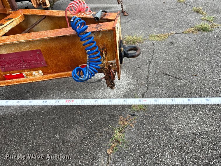 image for item EG8754 2013 Overbuilt equipment trailer