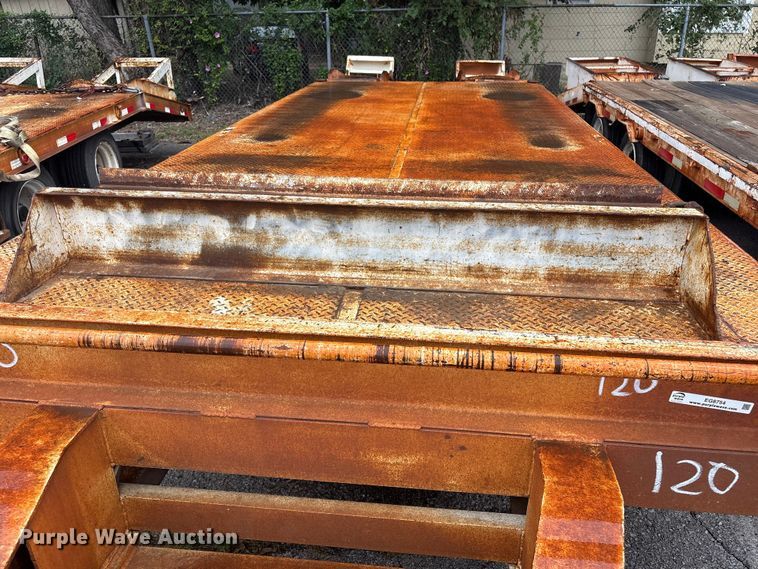 image for item EG8754 2013 Overbuilt equipment trailer