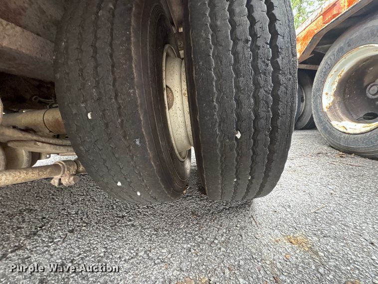 image for item EG8754 2013 Overbuilt equipment trailer