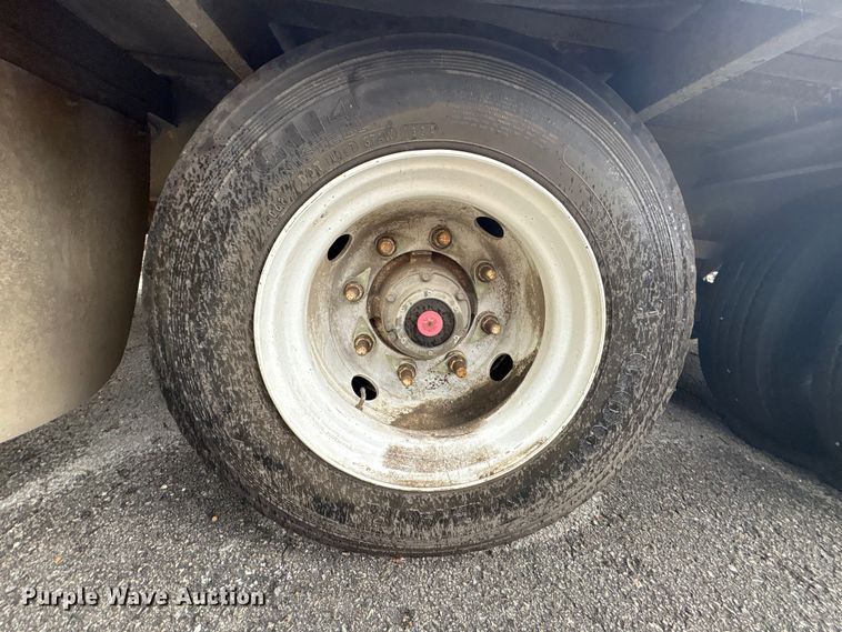 image for item EG8754 2013 Overbuilt equipment trailer