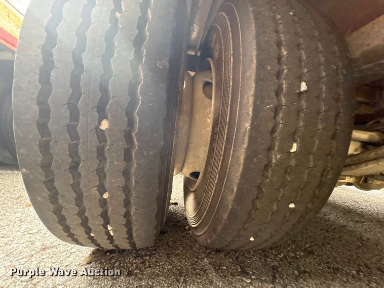 image for item EG8754 2013 Overbuilt equipment trailer