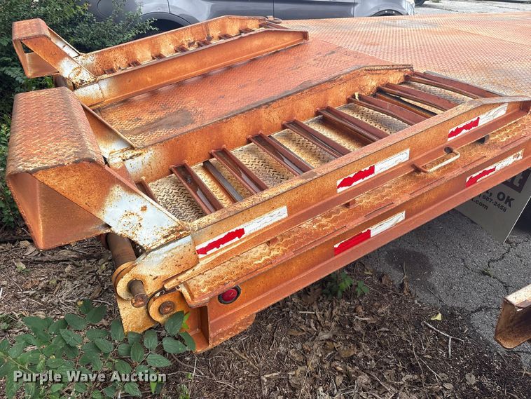 image for item EG8755 2013 Overbuilt equipment trailer