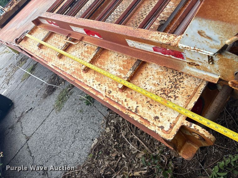 image for item EG8755 2013 Overbuilt equipment trailer