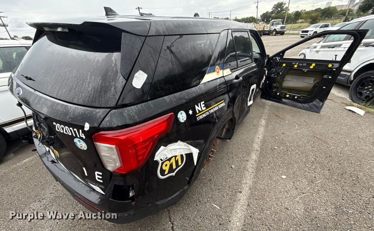 image for item EG8756 2021 Ford Explorer Police SUV