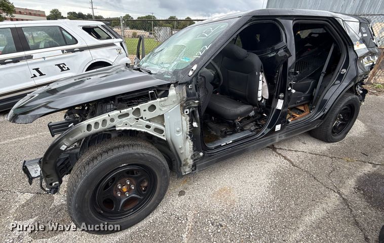 image for item EG8756 2021 Ford Explorer Police SUV