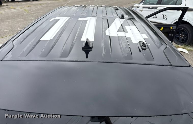 image for item EG8756 2021 Ford Explorer Police SUV