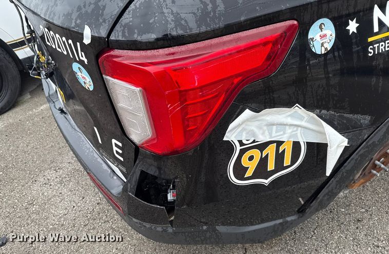 image for item EG8756 2021 Ford Explorer Police SUV