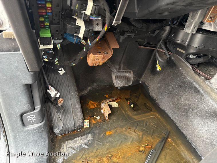 image for item EG8756 2021 Ford Explorer Police SUV