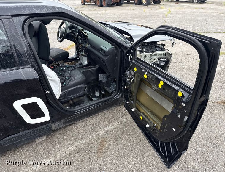 image for item EG8756 2021 Ford Explorer Police SUV