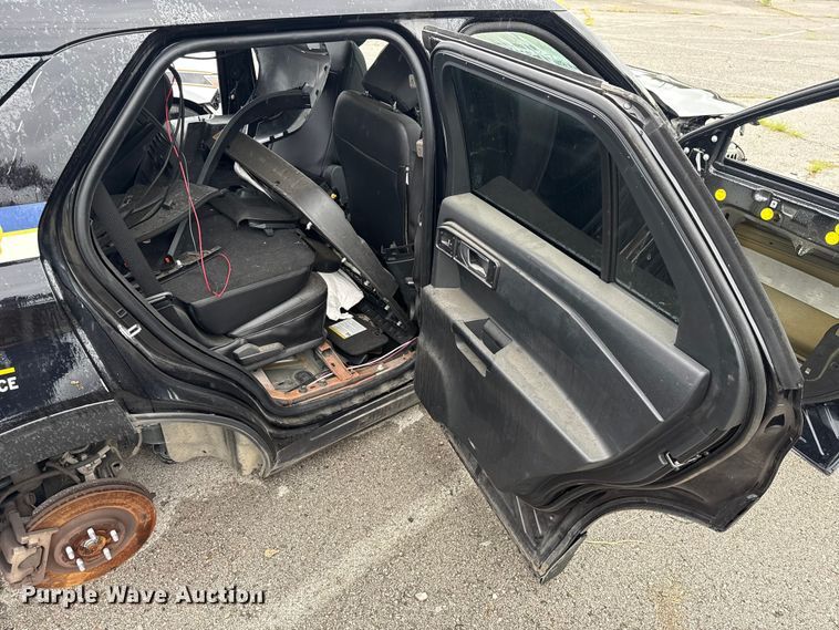 image for item EG8756 2021 Ford Explorer Police SUV