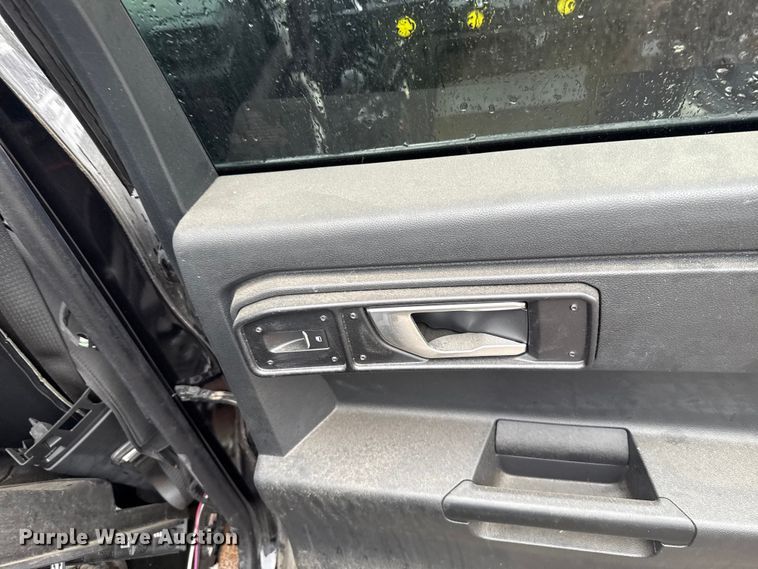 image for item EG8756 2021 Ford Explorer Police SUV