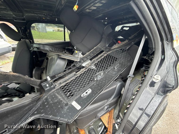 image for item EG8756 2021 Ford Explorer Police SUV