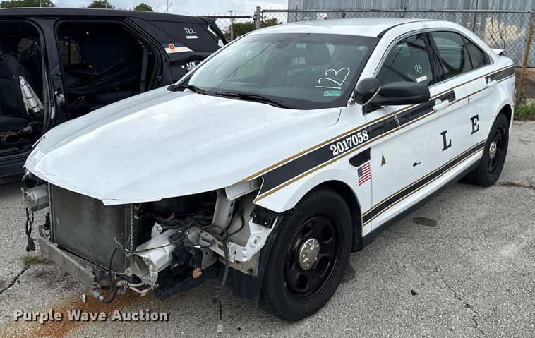 image for item EG8757 2017 Ford Taurus Police 