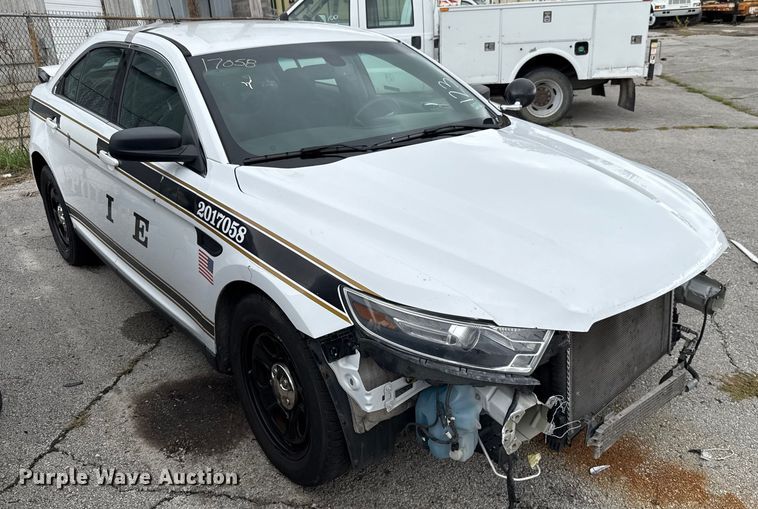 image for item EG8757 2017 Ford Taurus Police 