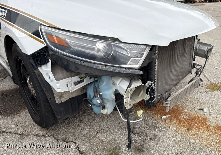 image for item EG8757 2017 Ford Taurus Police 