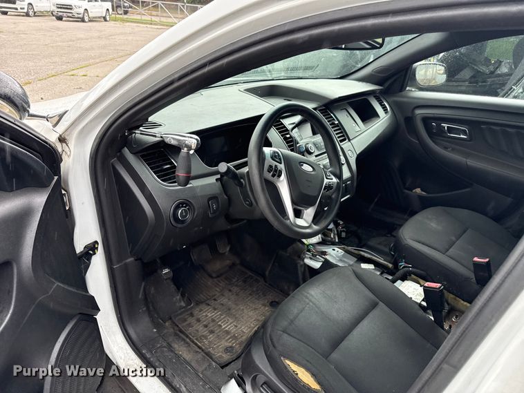 image for item EG8757 2017 Ford Taurus Police 